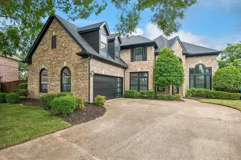 407 Greenway Ct, Coppell, TX 75019