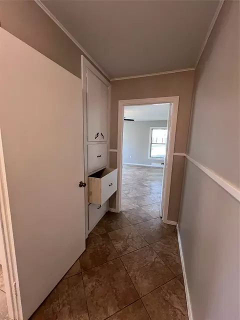 Entry Way - 3200 Proctor Ave, Waco, TX 76708 photo 1 of 5
