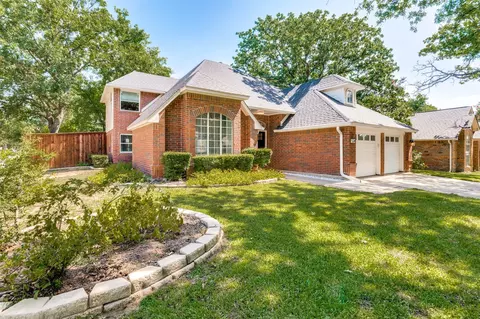 534 Post Oak Rd, Grapevine, TX 76051