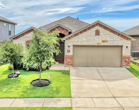 2328 Briscoe Ranch Dr, Weatherford, TX 76087