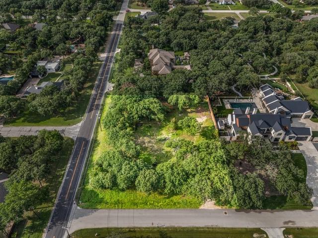 1952 Autumn Dr, Keller, TX 76262