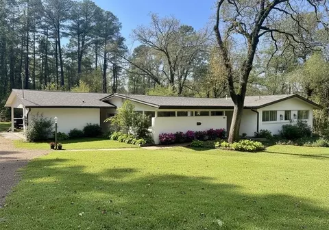 1709 Edgewood Dr, Tyler, TX 75701