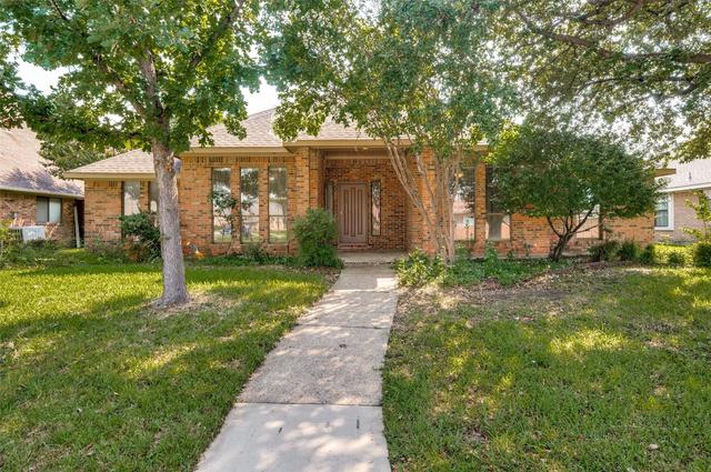 2505 Copper Creek Ln, Carrollton, TX 75006