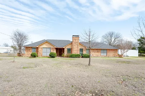 112 Deborde Cir, Red Oak, TX 75154