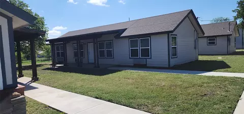 1600 W Commerce #5, Eastland, TX 76448