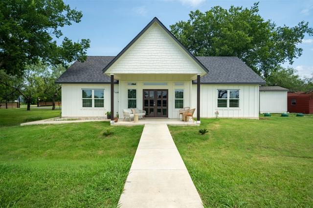 7002 Fair Rd, Kaufman, TX 75142