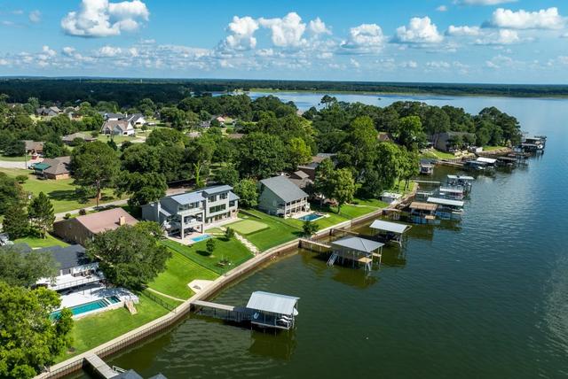 123 Shoreline Dr, Star Harbor, TX 75148