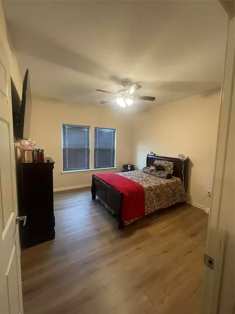 Bedroom - 5335 Bettes Ln, Beaumont, TX 77708 photo 2 of 7