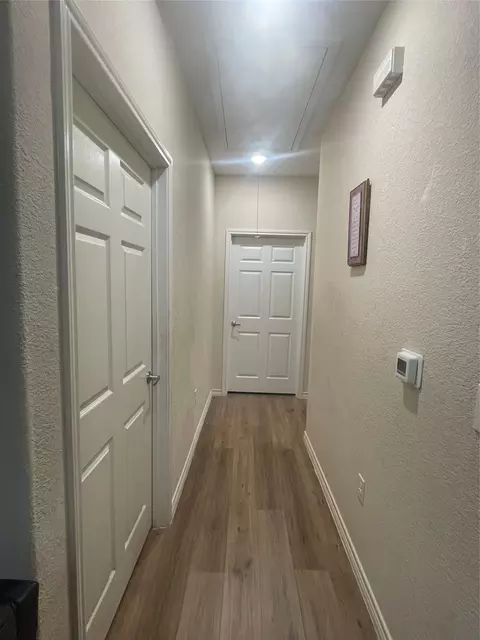 Entry Way - 5335 Bettes Ln, Beaumont, TX 77708 photo 1 of 3