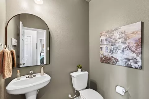 Bath - 3105 Marston Rd, Lorena, TX 76655 photo 3 of 4
