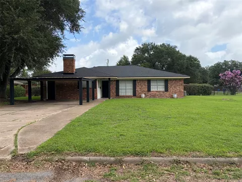 1027 Evergreen St, Mexia, TX 76667