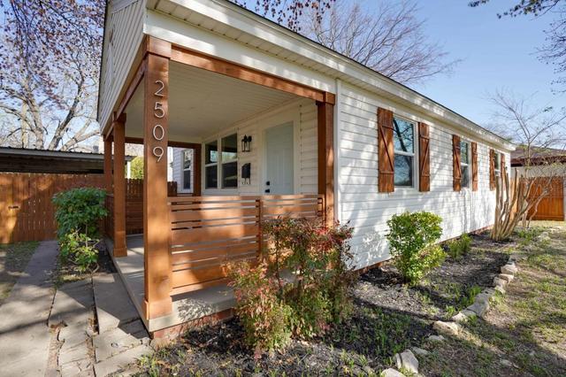 2509 Littlepage St, Fort Worth, TX 76107