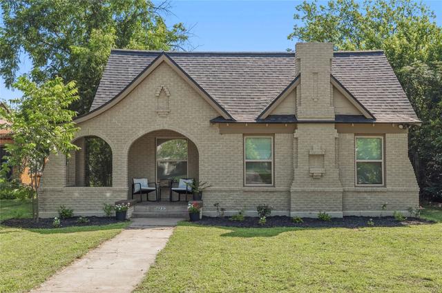 2410 Vincent St, Brownwood, TX 76801