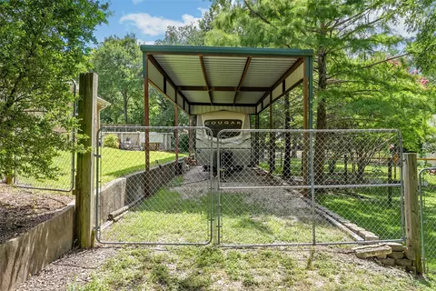 Exterior - 4000 Fox Rdg, Lorena, TX 76655 photo 10 of 12