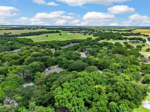 View/Area - 4000 Fox Rdg, Lorena, TX 76655 photo 4 of 4