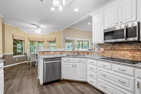Kitchen - 4000 Fox Rdg, Lorena, TX 76655 photo 2 of 2