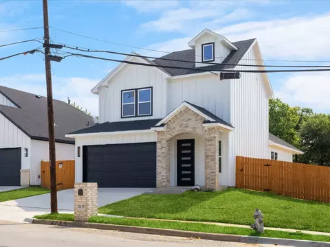 2133 Amanda Ave, Fort Worth, TX 76105