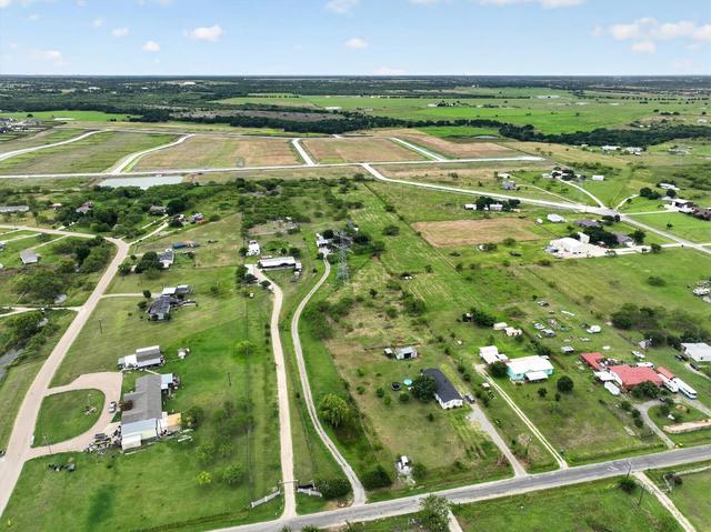 8890 Norrell Rd, Venus, TX 76084