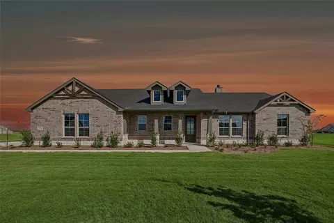 150 Sunny Side Rd, Valley View, TX 76272