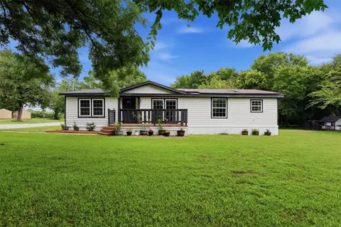 907 Quail Run, Cleburne, TX 76031