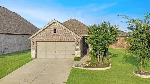 917 Bent Brook Rd, Little Elm, TX 75068