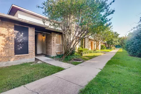 4938 Rolling Vis, Mesquite, TX 75150