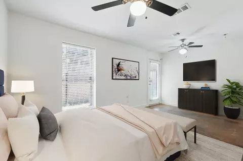 2200 N Peak St, Dallas, TX 75204