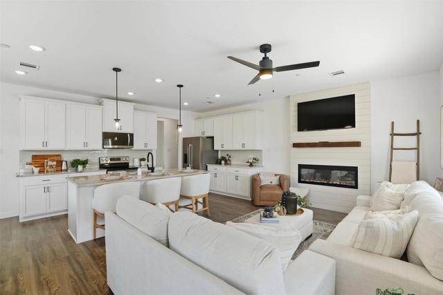 1141 Isaiah Ct, Heath, TX 75126