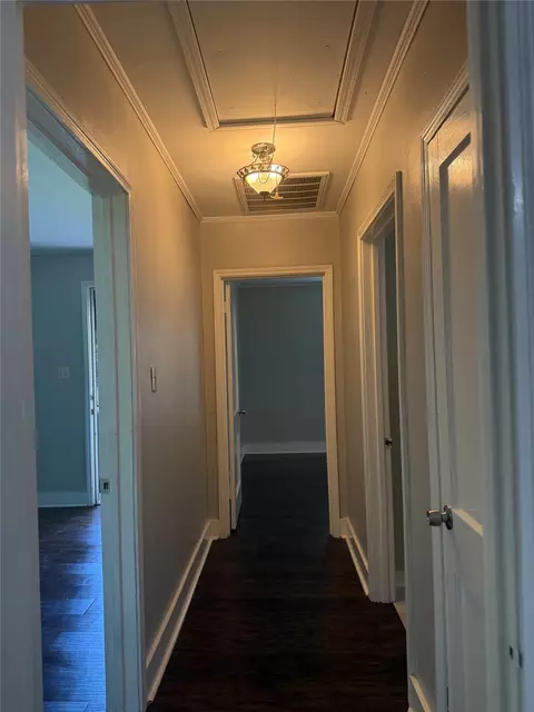 Entry Way - 123 Washington St, Minden, LA 71055 photo 3 of 3