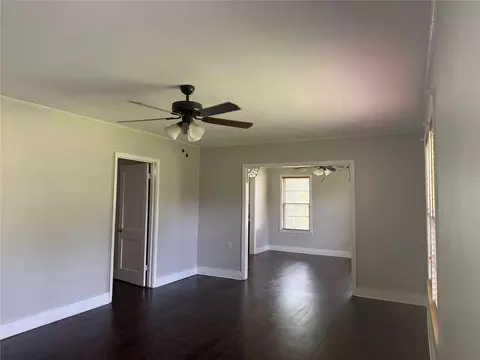 Living - 123 Washington St, Minden, LA 71055 photo 2 of 5