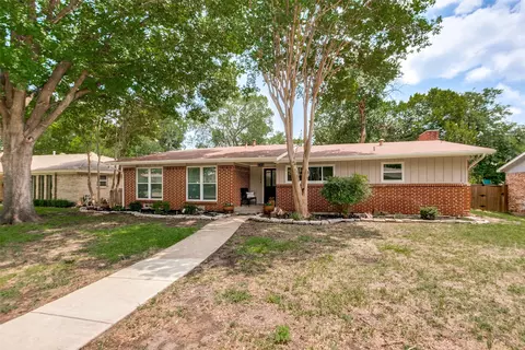 1608 Aldridge Dr, Plano, TX 75075