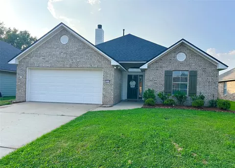 3318 Cane Break Dr, Bossier City, LA 71111