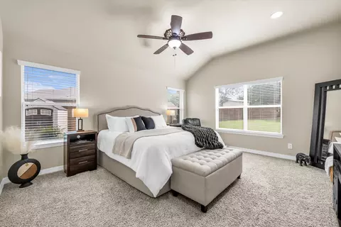 Bedroom - 910 Springdale Ln, Lorena, TX 76655 photo 2 of 4