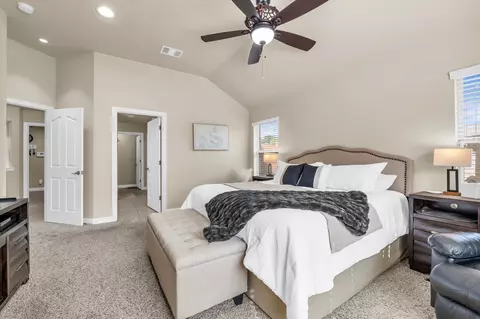 Bedroom - 910 Springdale Ln, Lorena, TX 76655 photo 1 of 4