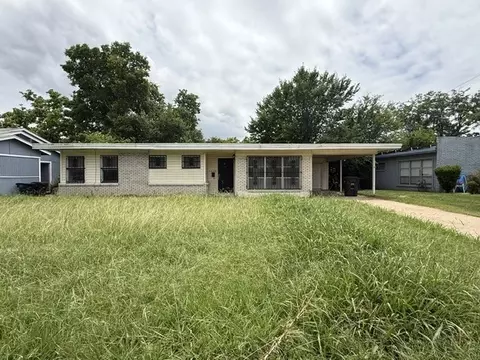 4628 Reed St, Fort Worth, TX 76119