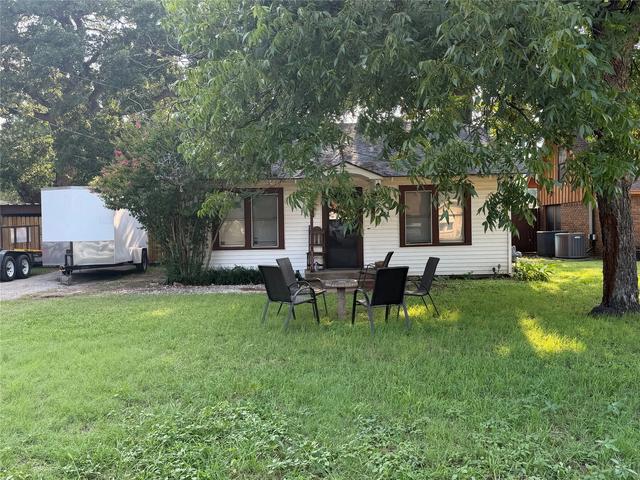 1007 S Bassett St, Eastland, TX 76448