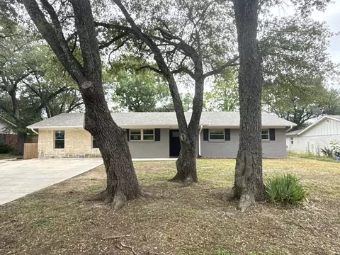 523 Wynne Rd, Wills Point, TX 75169