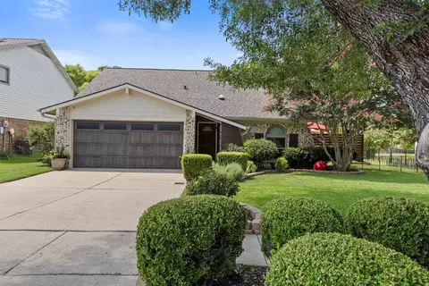 5905 Galaxie Rd, Garland, TX 75044