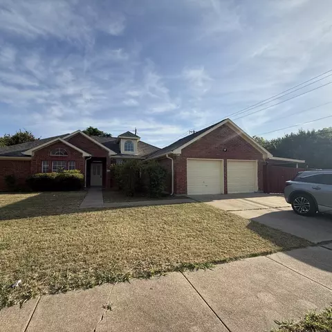945 Mcgehee Ave, Cedar Hill, TX 75104