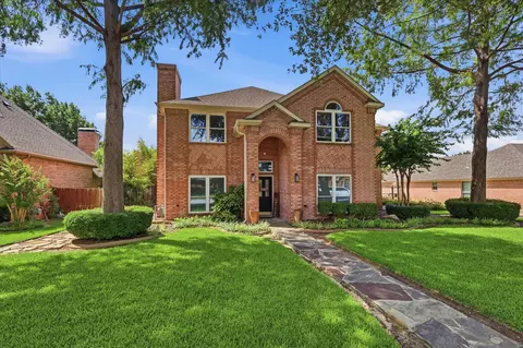 1604 Fairhaven Dr, Mansfield, TX 76063