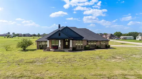 254 Mckinley Ln, Royse City, TX 75189