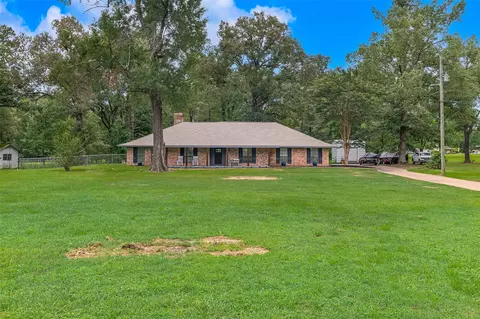 7433 Whispering Pines Dr, Shreveport, LA 71129
