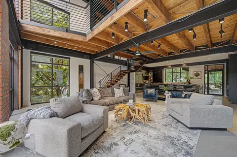 2967 Magnolia Hill Ct, Dallas, TX 75201
