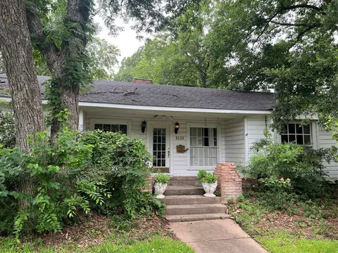1420 N Shannon St, Sherman, TX 75092