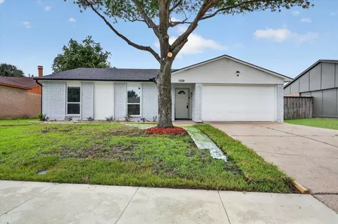 1109 Coffeyville Trl, Grand Prairie, TX 75052