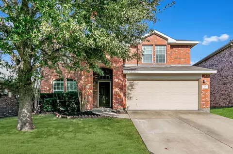 322 Highland Creek Dr, Wylie, TX 75098