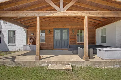 7921 White Settlement Rd, White Settlement, TX 76108