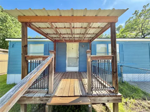 2022 Parrish St, Waco, TX 76705