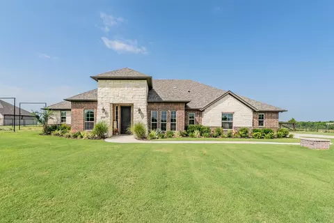 2230 County Road 2360, Decatur, TX 76234