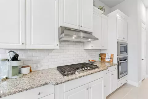 Kitchen - 1509 9th St, Argyle, TX 76226 photo 6 of 6